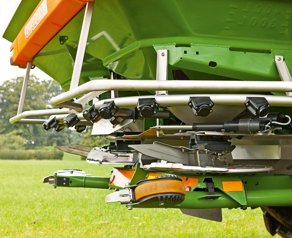 The Argus Twin system for the Amazone ZA-TS spreader uses using radar sensors to monitor the application rate and distribution.