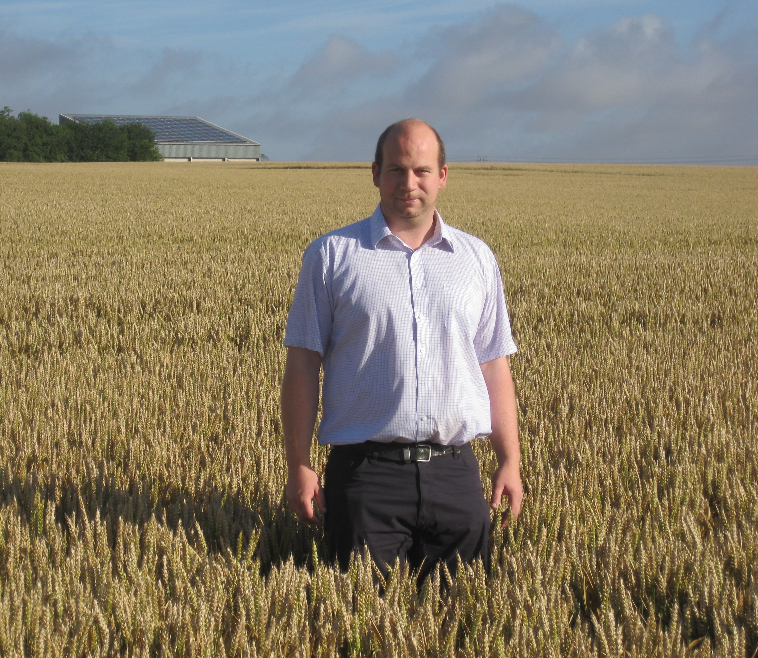 Jeremy Durrant has been monitoring fields for slug activity using the iSoyl Scout app on his iPad