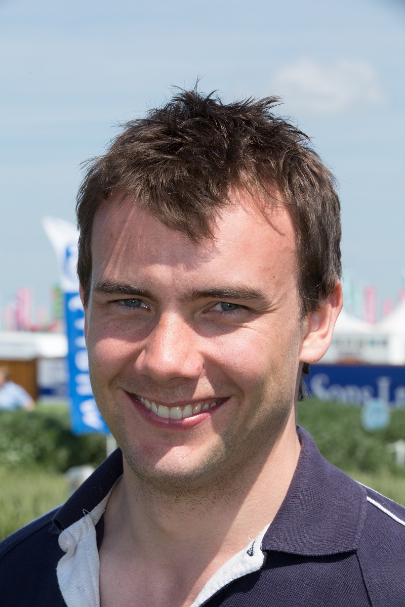 Maestro comes in 8 percentage points higher than Mascani, the current market favourite, points out Tom Yewbury.