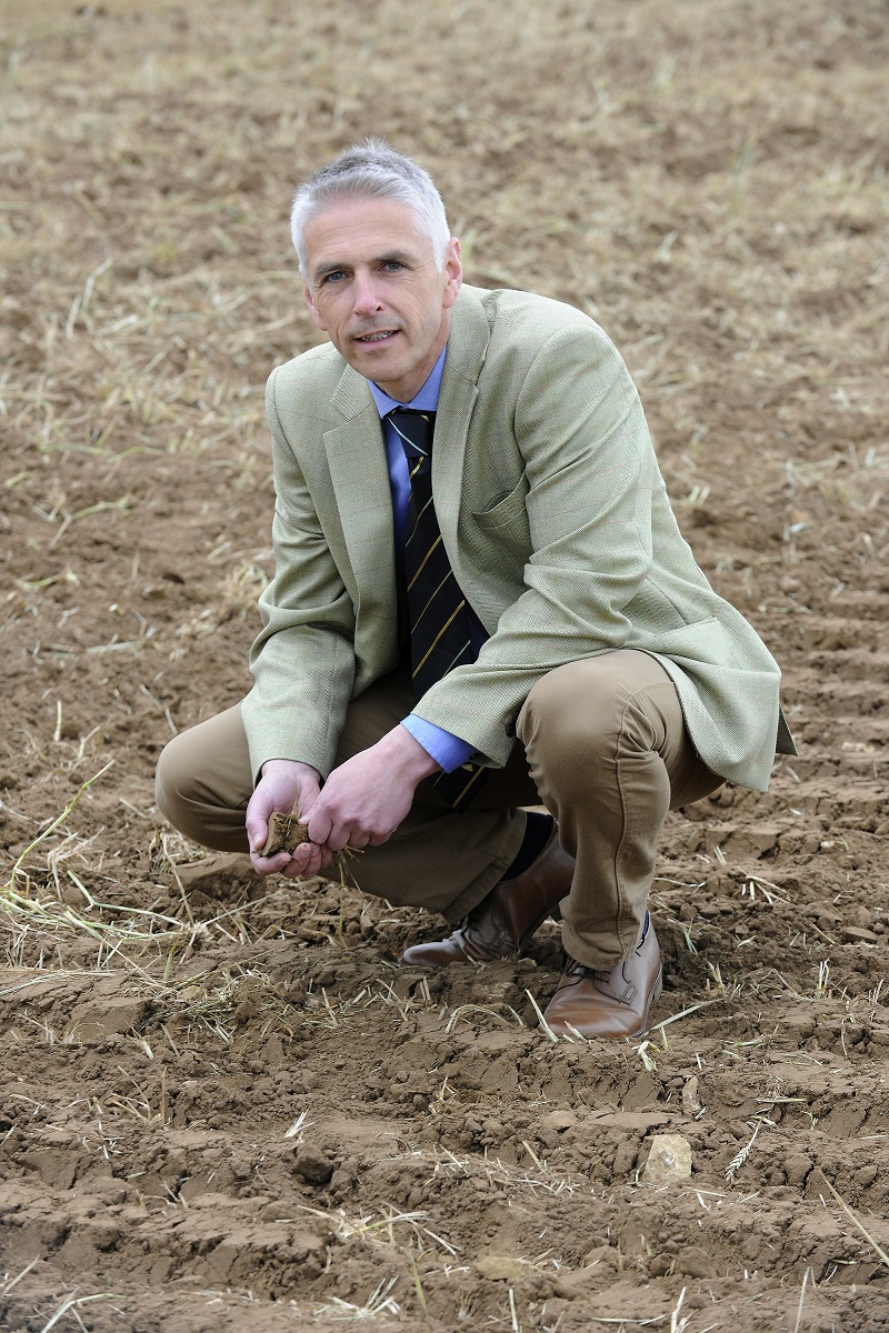 Single issues, such as blackgrass, can often drive the need for change, notes Stuart Hill.