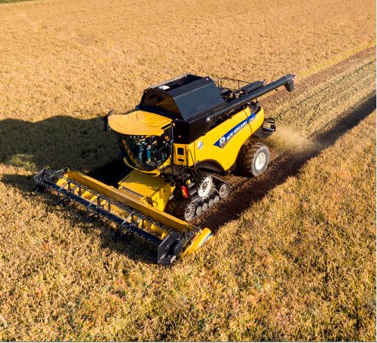 The CR8.80 treads a narrower path, but comes equipped with many of the same features as can be found in the range-topping CR10.90.