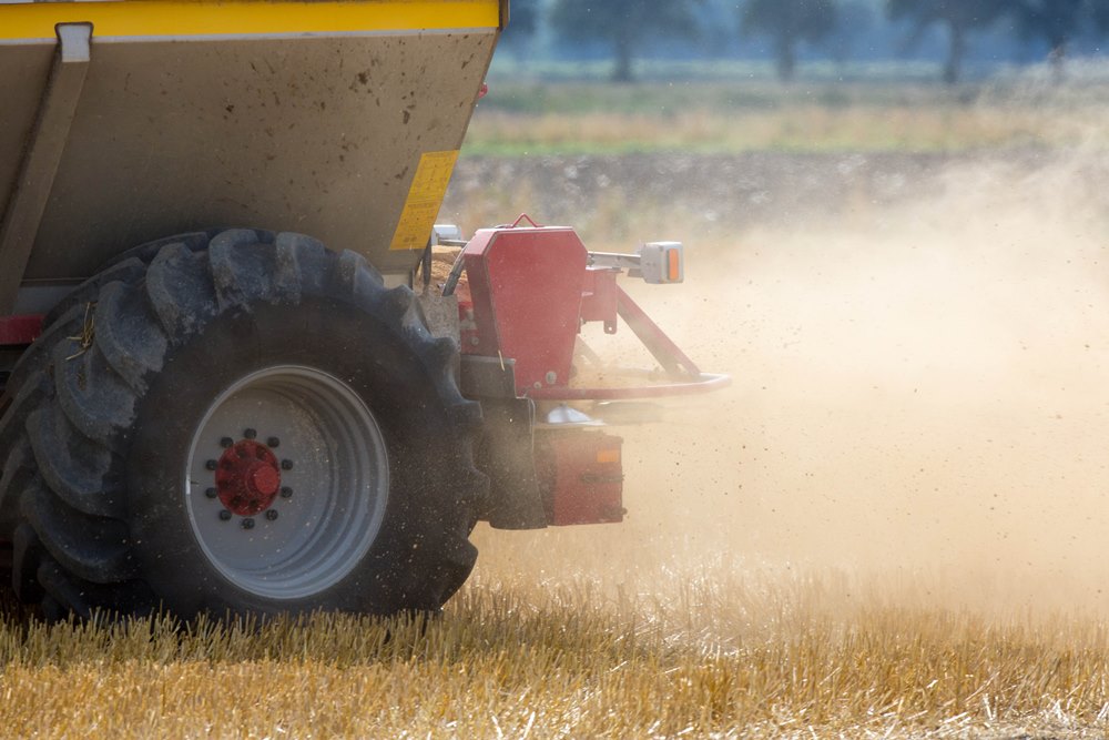 The best time to apply bulk lime is after crop’s cut in dry conditions.