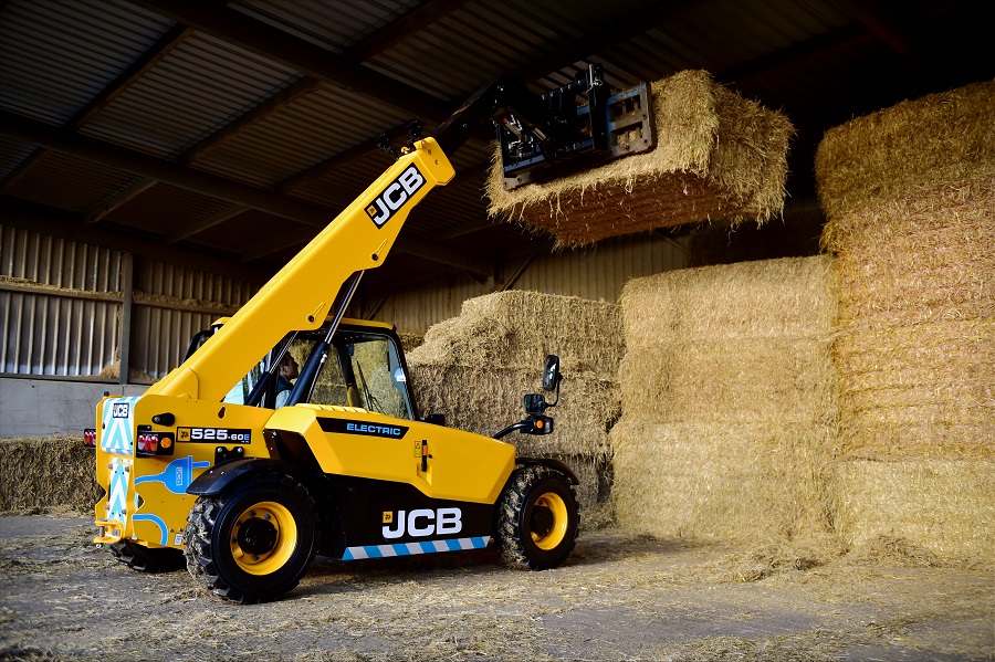 Material Handler In Production Material handlers - Lessening the load - Crop Production Magazine