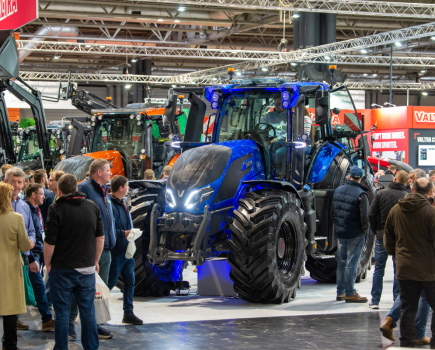 LAMMA Preview: Machinery giants
