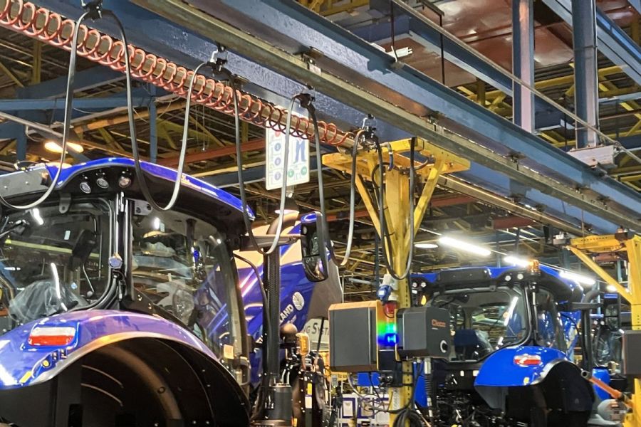 New Holland: Built in Britain